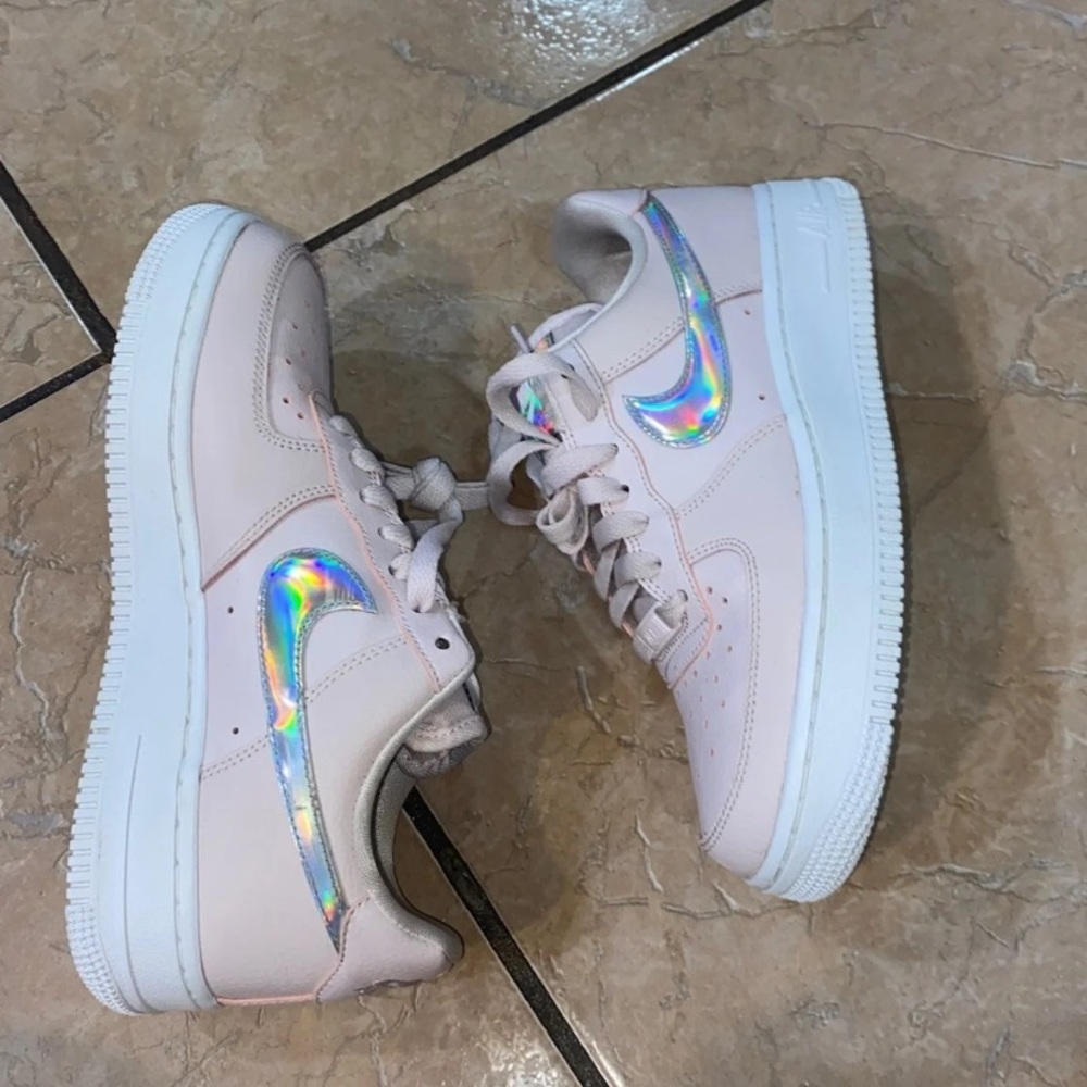 Nike Air Force 1 Barely Rose Iridescent